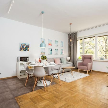 Shortstaypoland Krucza Warsaw Exterior photo